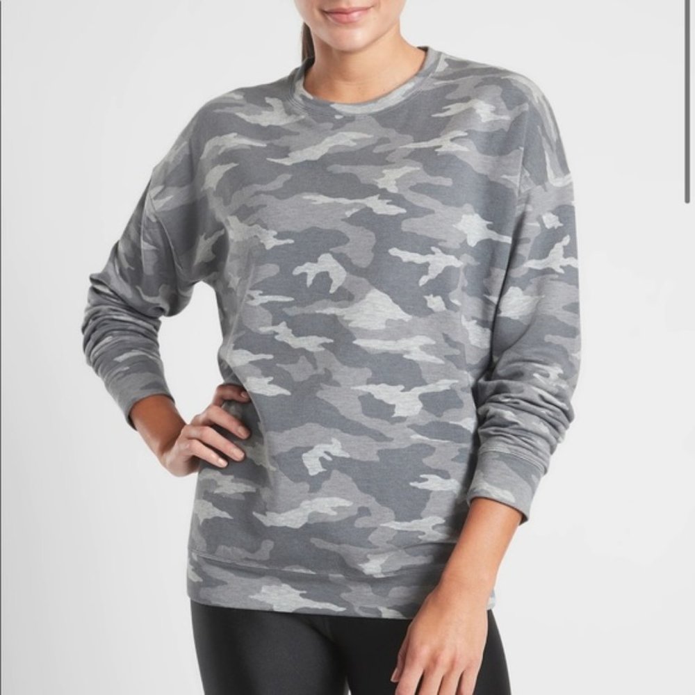 Athleta Studio to Street Printed Sweatshirt  I 1X